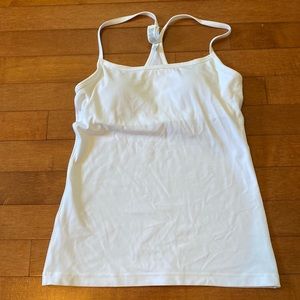 Aerie white fitted tank